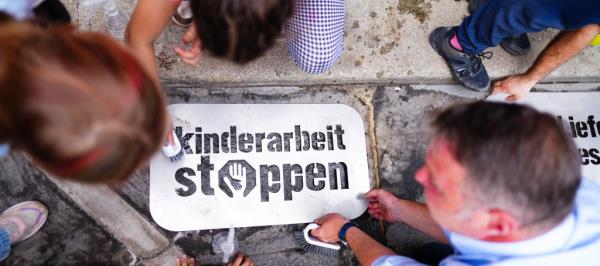 Bild: EU-Parlament stimmt für abgeschwächtes Lieferkettengesetz