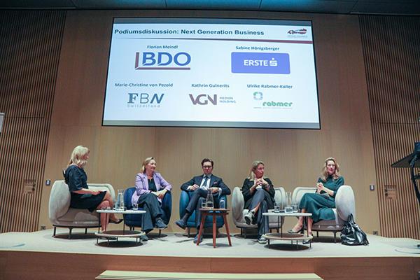 Bild: Österreichs Unternehmen haben ein Nachfolgeproblem. Ein Großteil hat den Übergabeprozess noch nicht geregelt oder findet keinen Nachfolger. Bis 2030 droht ein Ausverkauf der KMU.