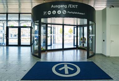 Bild: LRH rechnet mit hohem Geldbedarf für Linzer Airport