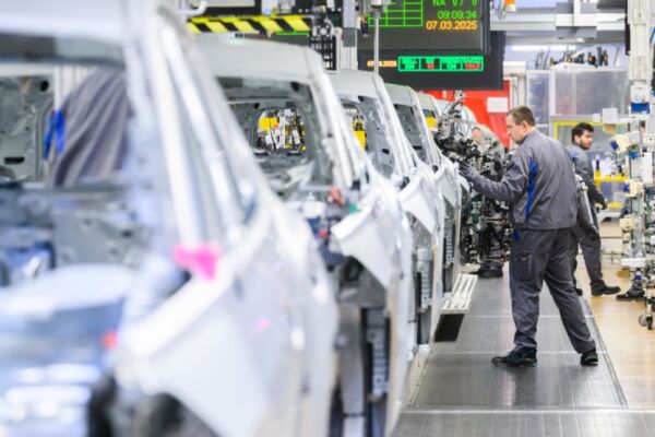 Bild: Deutsche Autoindustrie strich 49.000 Jobs seit Herbst 2024