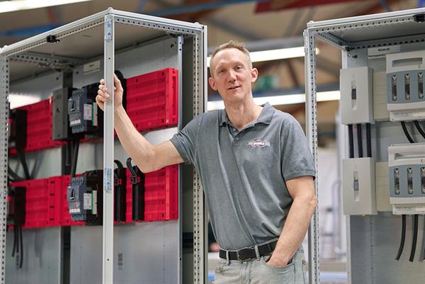 Bild: Montage im Rekordtempo: Studie bescheinigt RiLineX bis zu 75 Prozent Zeitersparnis