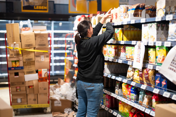 Bild: Österreichs Wirtschaft bleibt auf moderatem Erholungskurs