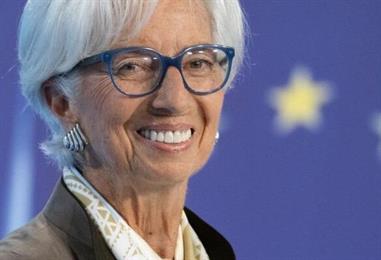 Bild: EZB-Rat belässt Leitzins und erhöht Konjunkturaussicht