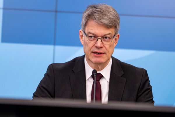 Bild: Deutsche Regierung dämpft Hoffnung auf billigere Flugtickets