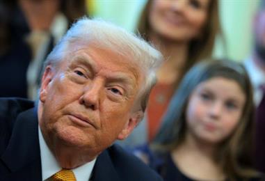 Bild: Trump verhängt Zölle auf Hochleistungschips