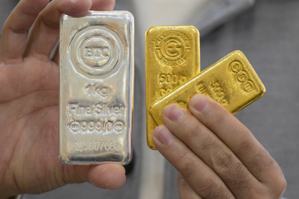 Bild: Gold und Silber erklimmen weitere Rekorde