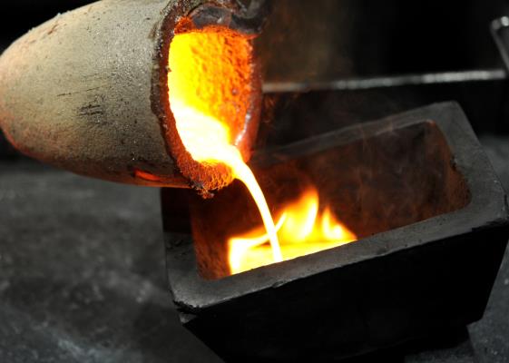 Bild: Feinunze Gold kostet erstmals mehr als 5.000 Dollar