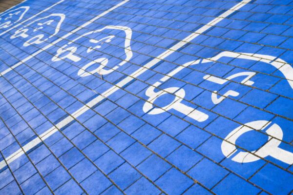 Bild: Prämie in Deutschland hebt Interesse an E-Autos stark