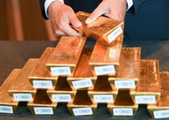 Bild: Sinkflug bei Gold und Silber prolongiert