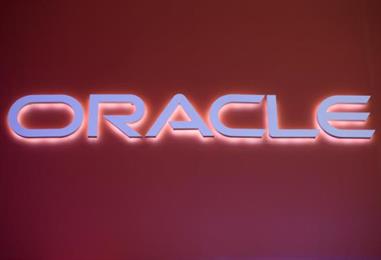 Bild: Oracle will für KI bis zu 50 Mrd. Dollar aufnehmen