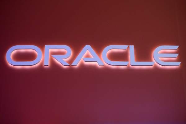 Bild: Oracle will für KI bis zu 50 Mrd. Dollar aufnehmen