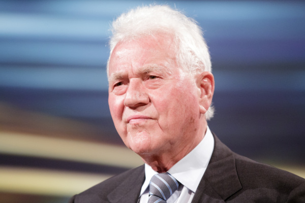Bild: Prozess gegen Frank Stronach in Kanada verschoben