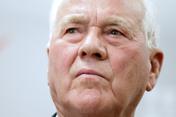 Bild: Prozess gegen Stronach in Kanada fortgesetzt