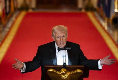 Bild: Trumps Zoll-Niederlage, neue Zölle: EU prüft Folgen