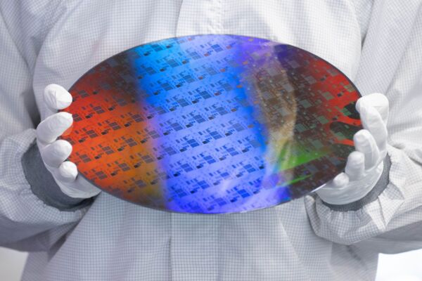 Bild: AMD liefert KI-Chips für 60 Milliarden Dollar an Meta