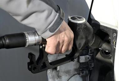 Bild: Regierung plant Spritpreis-Bremse