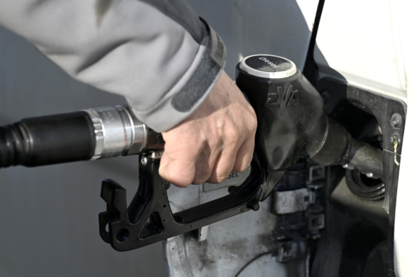 Bild: Regierung plant Spritpreis-Bremse