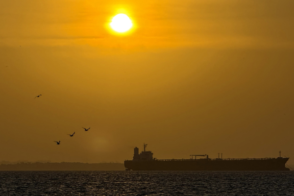 Bild: USA lockern Sanktionen auf iranisches Öl auf Schiffen