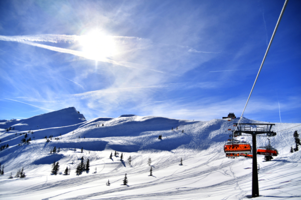 Bild: Wintertourismus mit starkem Februar auf Rekordkurs