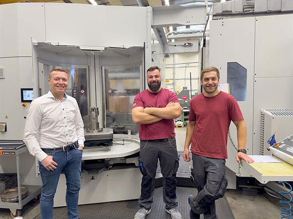 Bild: Mit FormControl X von Blum-Novotest optimiert Bott seine Fertigung und steigert­ Präzision sowie Prozesssicherheit. 