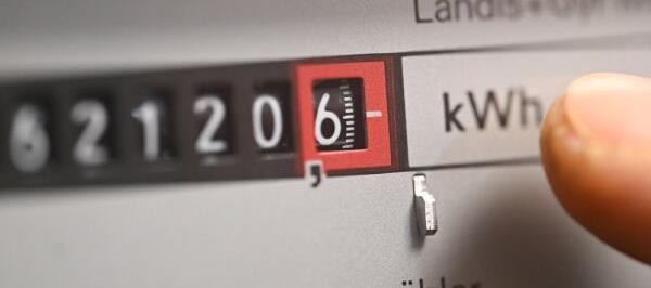 Bild: Strom-Sozialtarif für rund 300.000 Haushalte startet