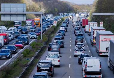 Bild: Deutschland: Diesel-Preis knackt an Karfreitag erneut Rekord