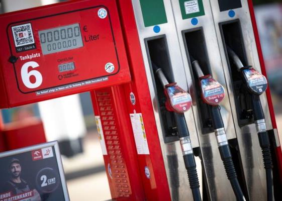 Bild: Öl- und Gaspreise fallen nach Ankündigung zu Iran-Waffenruhe