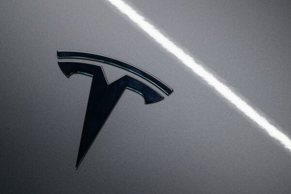 Bild: Tesla bringt fortgeschrittenes Assistenzsystem nach Europa