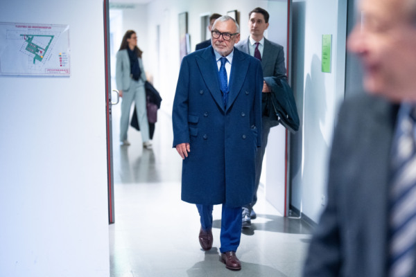 Bild: Gusenbauer sah sich als Signa-Berater gut ausgelastet
