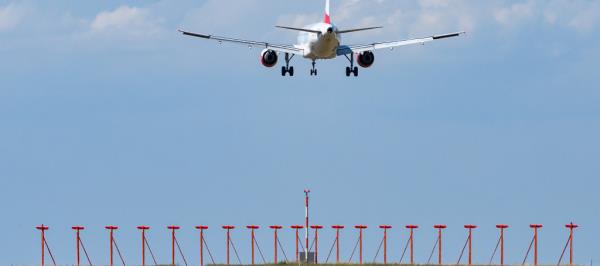 Bild: Flughafen Wien: Passagierrückgang von 90 Prozent aus Nahost
