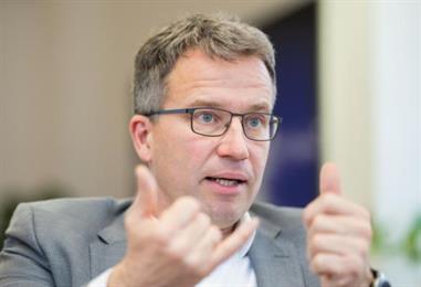 Bild: AMS-Chef befürchtet Rezession bei längerem Iran-Krieg