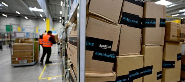 Bild: Spatenstich für Amazon-Verteilzentrum in Enns