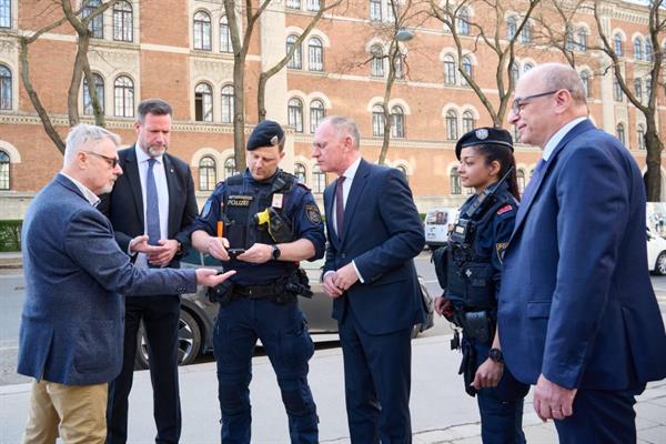 Bild: Polizei revolutioniert Fahndungstechnik
