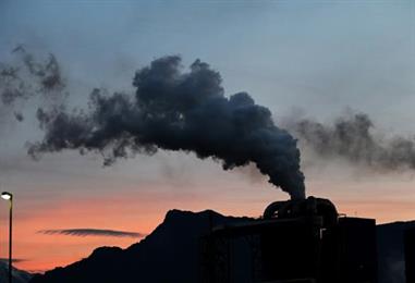 Bild: CO2-Preis: EU plant Milliardengeschenk an Industrie