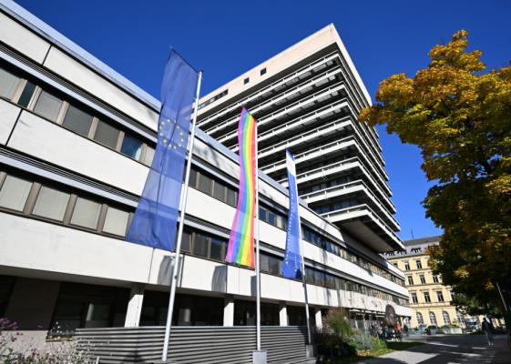 Bild: 1,7 Mrd. Forderungen gegen 