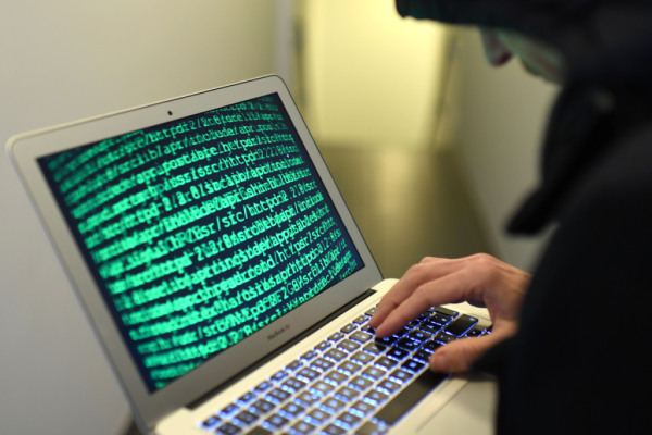 Bild: Immer mehr KI-unterstützte Cyberangriffe auf Firmen