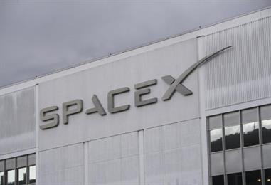Bild: SpaceX reicht Unterlagen für Börsengang ein