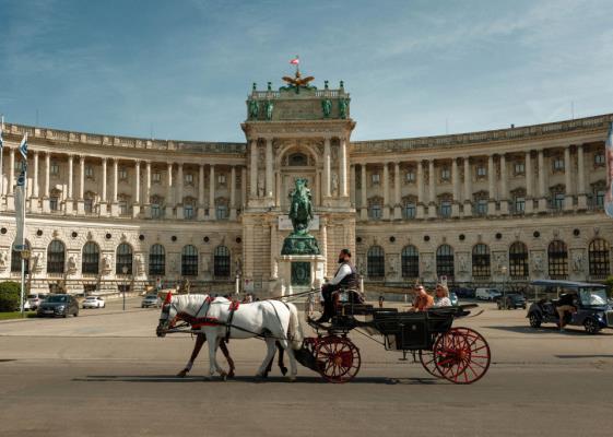 Bild: Starkes Kongressgeschäft stützt Tourismus