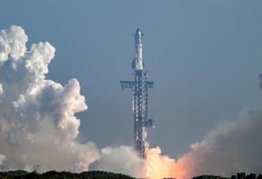 Bild: Musks SpaceX macht Rekord-Börsenpläne offiziell