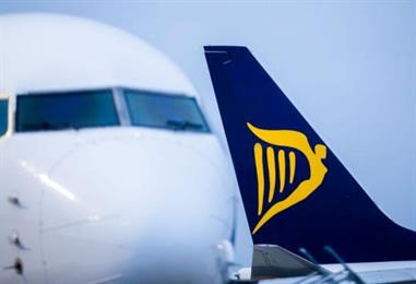 Bild: Ryanair-Gebühren für Check-In, Bordkarte & Co. unzulässig