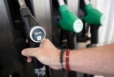Bild: Spritpreisbremse - MÖSt-Senkung ab Juli um 0,8 Cent/Liter