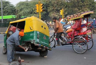 Bild: Neu Delhi zahlt Prämie für Umstieg auf elektrische Tuk-Tuks