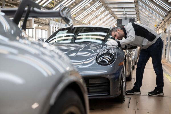 Bild: Porsche streicht laut 