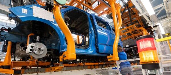 Bild: Deutschland verlor 177.000 Industriearbeitsplätze