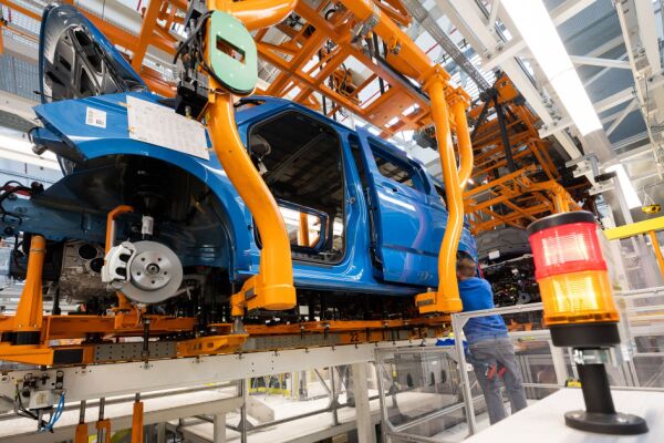Bild: Deutschland verlor 177.000 Industriearbeitsplätze