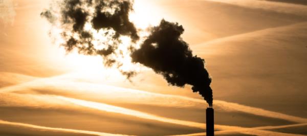 Bild: Emissionshandel: EU-Kommission will CO2-Abbau verlangsamen