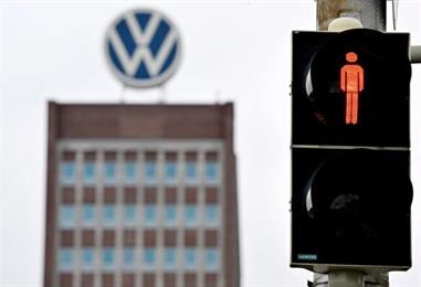 Bild: VW-Chef Blume will Sparpaket bis Jahresende festzurren