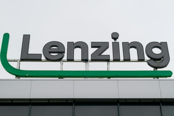Bild: Lenzing - Land Burgenland könnte sich Beteiligung vorstellen