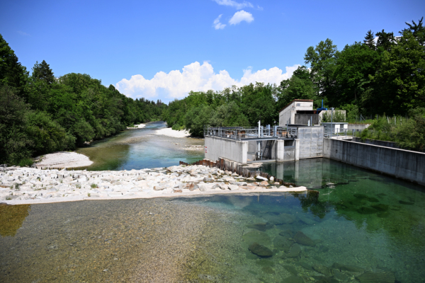 Bild: Trockenheit setzt Wasserkraftwerken weiter zu
