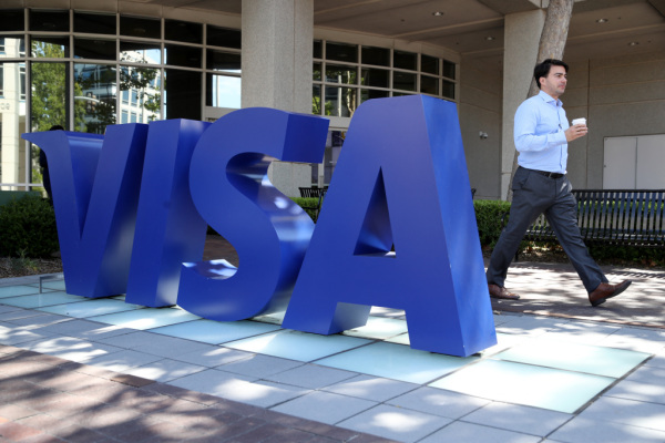 Bild: Visa übertrifft Erwartungen und streicht rund 2.600 Jobs